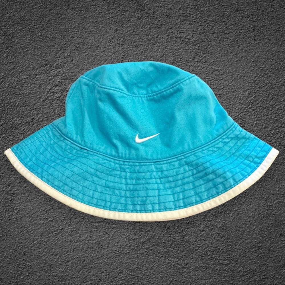 Nike Reversible Bucket Hat